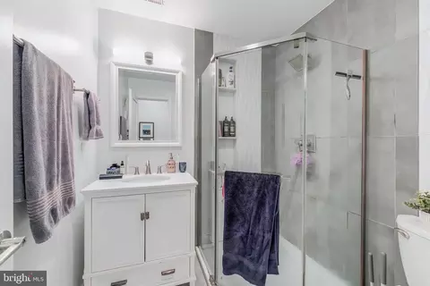 Bath - 2812 13th St NW #2, Washington, DC 20009 photo 2 of 2