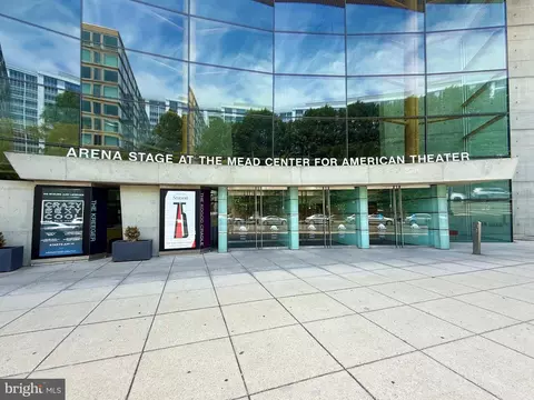 Exterior - 1245 4th St SW #E800, Washington, DC 20024 photo 10 of 10