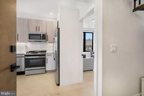 Entry Way - 2001 I St NE #10, Washington, DC 20002 photo 1 of 3