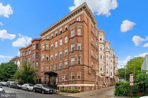 1415 Chapin St NW #204, Washington, DC 20009