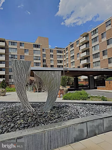 2939 Van Ness St NW #504, Washington, DC 20008