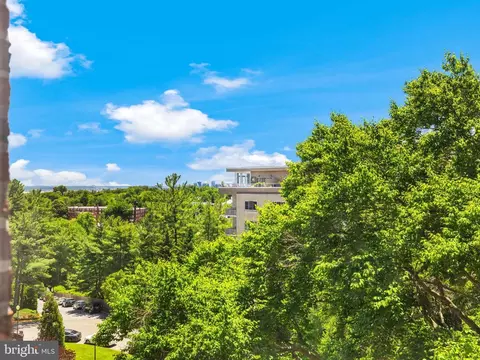 4000 Cathedral Ave NW #651-B, Washington, DC 20016