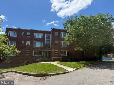 428 Ridge Rd SE #305, Washington, DC 20019