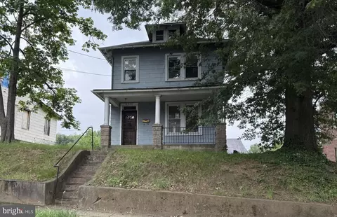 2223 R St SE, Washington, DC 20020
