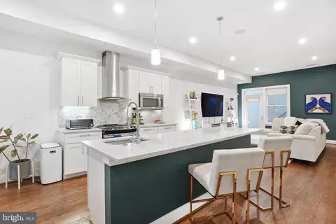 145 Adams St NW #1, Washington, DC 20001