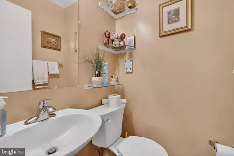Other - 1358 G St SE, Washington, DC 20003 photo 4 of 8