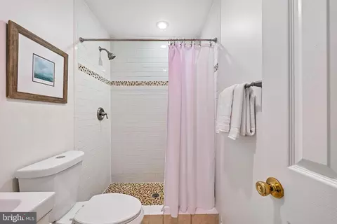 Bath - 123 7th St NE, Washington, DC 20002 photo 2 of 3