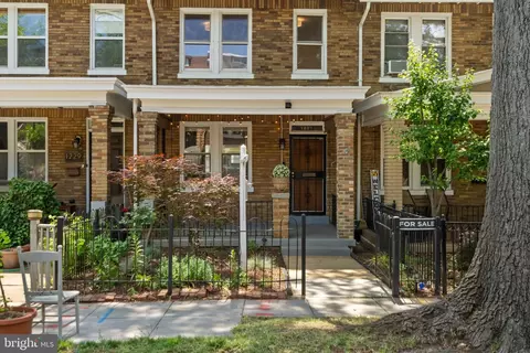 Exterior - 1227 Owen Pl NE, Washington, DC 20002 photo 4 of 5