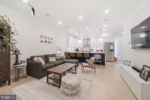 756 Princeton Pl NW #1, Washington, DC 20010
