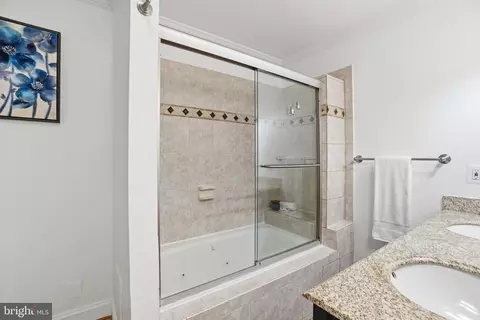 Bath - 2022 C St NE, Washington, DC 20002 photo 3 of 4