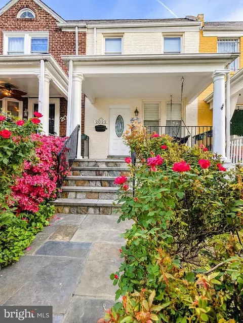 Exterior - 2022 C St NE, Washington, DC 20002 photo 2 of 6