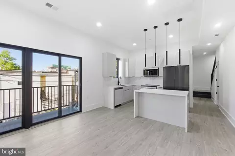 1140 Oates St NE #201, Washington, DC 20002