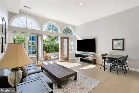 435 Rhode Island Ave NW, Washington, DC 20001