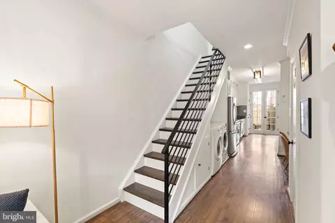Entry Way - 2263 12th Pl NW, Washington, DC 20009 photo 4 of 5