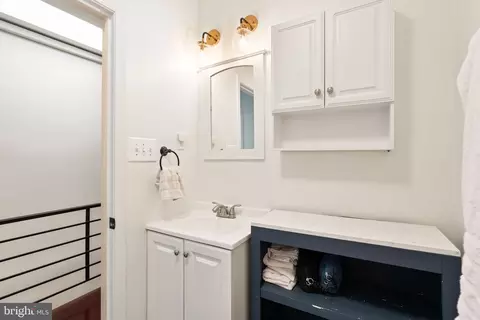 Bath - 2263 12th Pl NW, Washington, DC 20009 photo 2 of 2