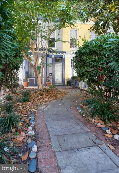 1434 T St NW, Washington, DC 20009
