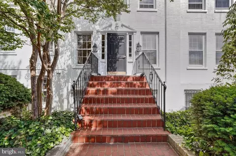 11 2nd St NE #208, Washington, DC 20002