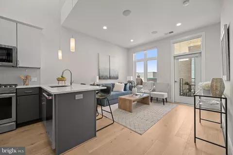 3035 15th St NW #401PH, Washington, DC 20009