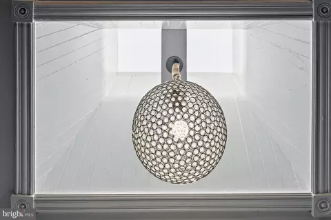 Entry Way - 230 11th St SE, Washington, DC 20003 photo 5 of 10