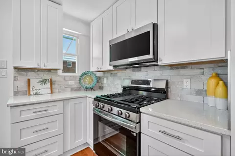 5821 5th St NE, Washington, DC 20011 photo 6