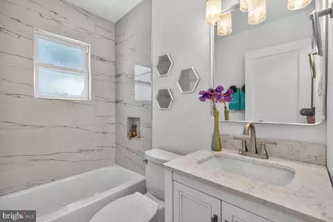 5821 5th St NE, Washington, DC 20011 photo 15