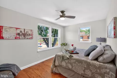 5821 5th St NE, Washington, DC 20011 photo 10