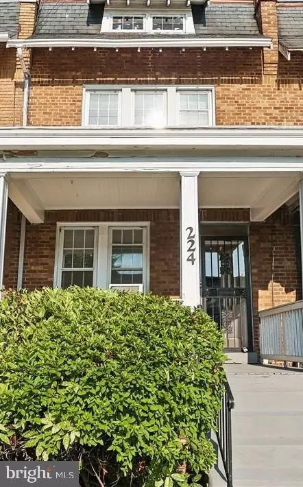 224 17th St NE, Washington, DC 20002