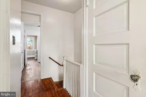 Entry Way - 224 17th St NE, Washington, DC 20002 photo 5 of 7