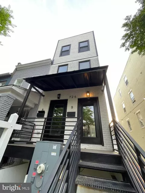 726 11th St NE, Washington, DC 20002