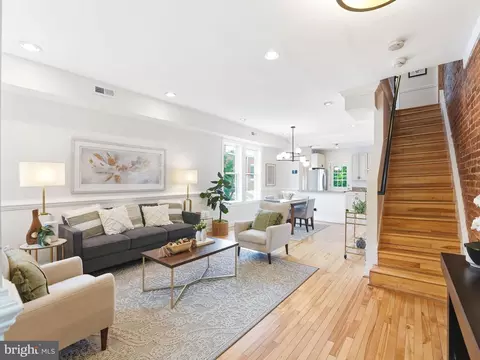 133 U St NE, Washington, DC 20002