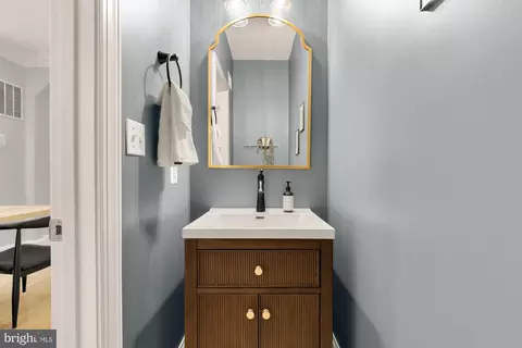 Other - 1519 E Capitol St SE, Washington, DC 20003 photo 4 of 19