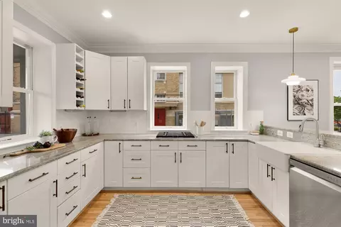 Kitchen - 1519 E Capitol St SE, Washington, DC 20003 photo 2 of 6