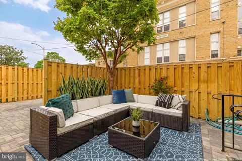 Exterior - 1519 E Capitol St SE, Washington, DC 20003 photo 8 of 11