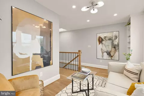 Entry Way - 1519 E Capitol St SE, Washington, DC 20003 photo 2 of 4