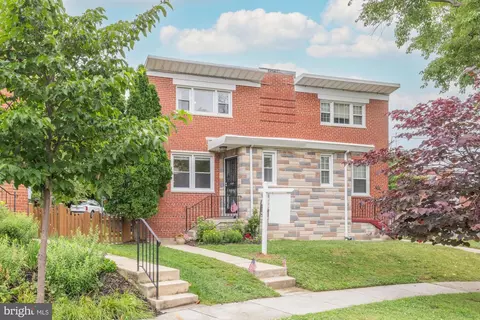 6015 7th Pl NW, Washington, DC 20011