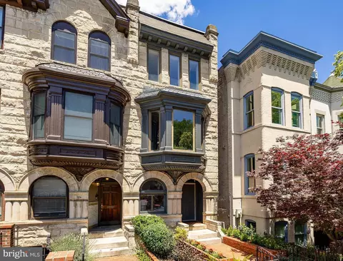 128 D St SE, Washington, DC 20003