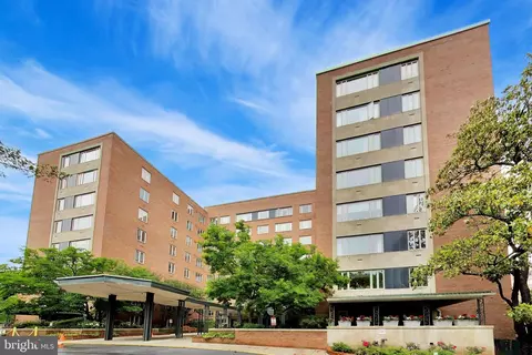 4301 Massachusetts Ave NW #5014, Washington, DC 20016