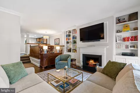 Other - 2011 Hillyer Pl NW, Washington, DC 20009 photo 1 of 4