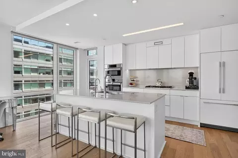 Kitchen - 37 L St SE #802, Washington, DC 20003 photo 1 of 1