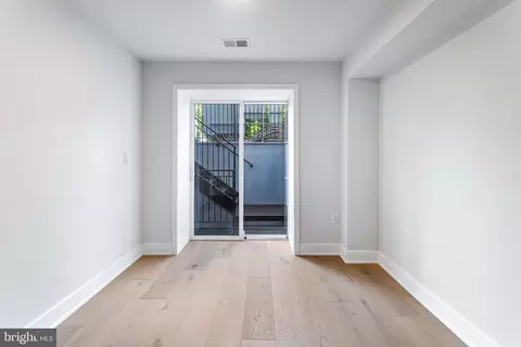 Other - 845 19th St NE #4, Washington, DC 20002 photo 2 of 6
