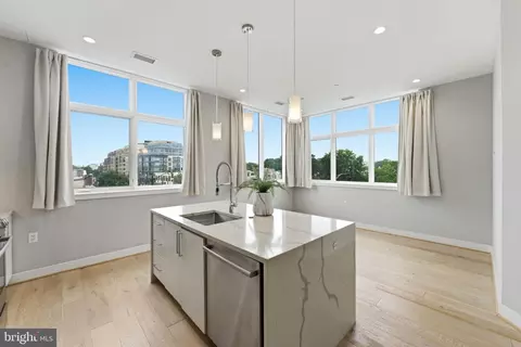 646 H St NE #304, Washington, DC 20002