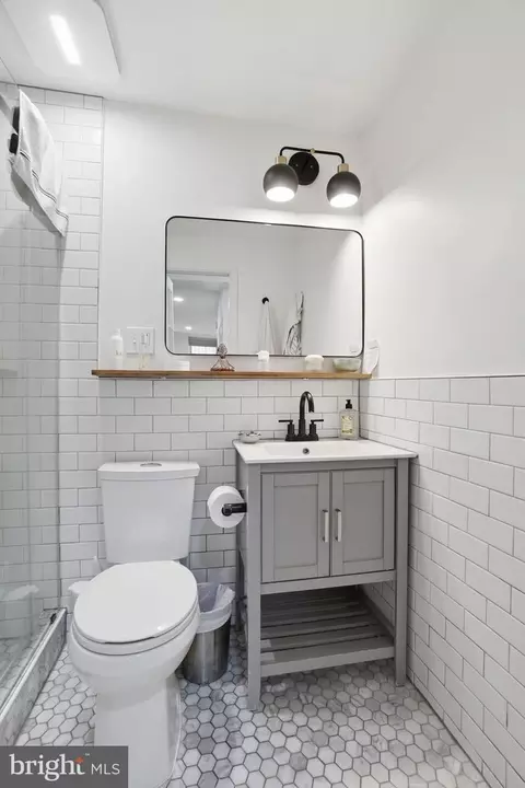 Bath - 301 G St NE #3, Washington, DC 20002 photo 3 of 3
