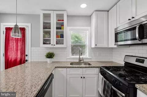 Kitchen - 627 Atlantic St SE, Washington, DC 20032 photo 2 of 3