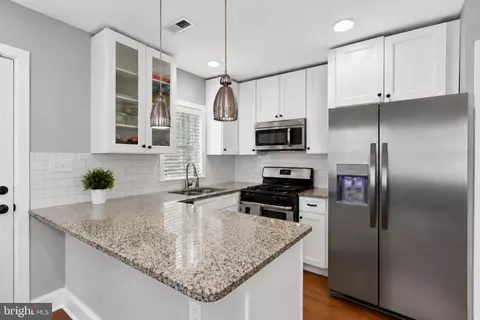 627 Atlantic St SE, Washington, DC 20032