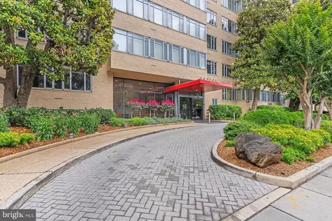 1711 Massachusetts Ave NW #628, Washington, DC 20036