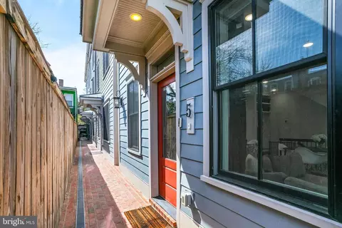 3569 Warder St NW #5, Washington, DC 20010