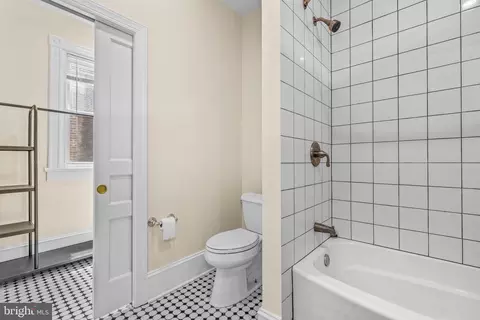 Bath - 502 G St NE, Washington, DC 20002 photo 5 of 5