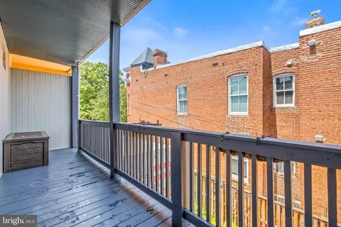 Exterior - 502 G St NE, Washington, DC 20002 photo 2 of 7