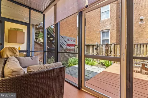 Exterior - 502 G St NE, Washington, DC 20002 photo 6 of 7
