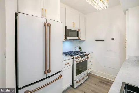 Kitchen - 915 E Street St NW #1105, Washington, DC 20004 photo 5 of 5